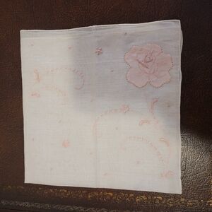 NWT Vintage Handkerchief White with Pink Inserted Flower and Embroidery 13½"